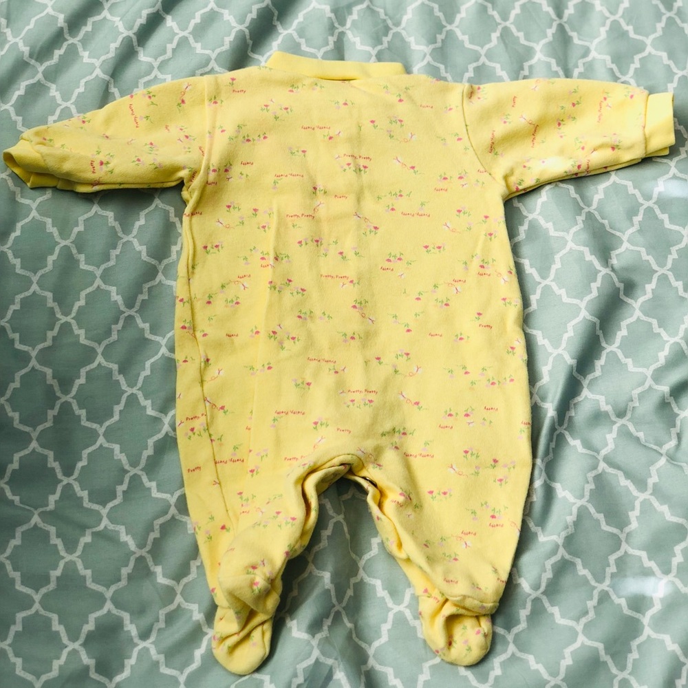 Onsie - Picture 6 of 7